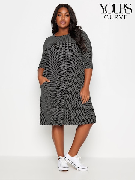 שחור - Yours Curve Black Polka Dot Pocket Dress (E17267) | ‏156‏₪
