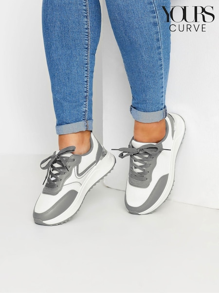 Szary - Yours Curve & Contrast Chunky Trainers In Wide E Fit (E17632) | 235 zł