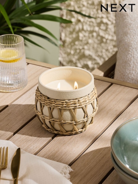 Natural Outdoor Bergamot and Amber Citronella Scented Candle (E18613) | €21