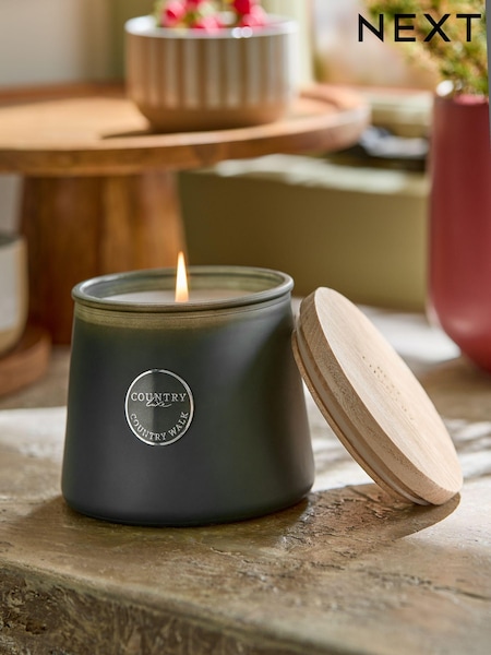 Green Country Walk Pine and Eucalyptus Luxury Scented Candle (E18617) | €15.50