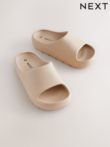 Neutral Sliders (E18806) | €16 - €20