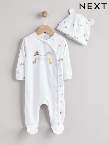 White Born in 2025 Baby Sleepsuit & Hat Set (0-9mths) (E19706) | AED51