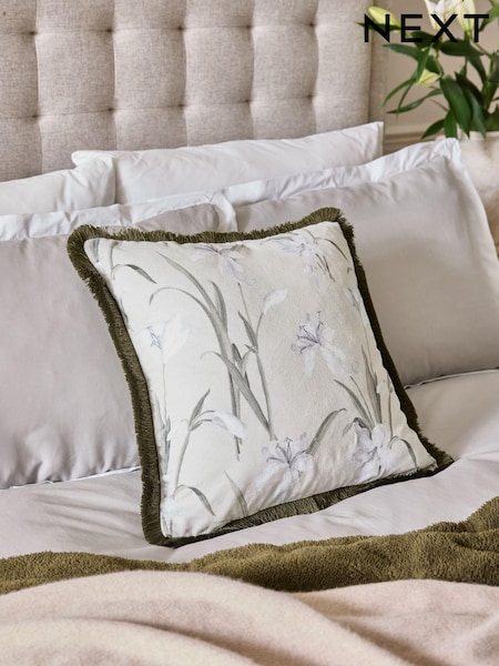Green Lilly Floral Velvet Cushion (E22383) | €19