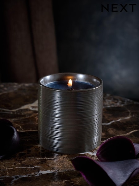Pomegranate and Black Lily Single Wick Scented Candle (E23509) | €15.50