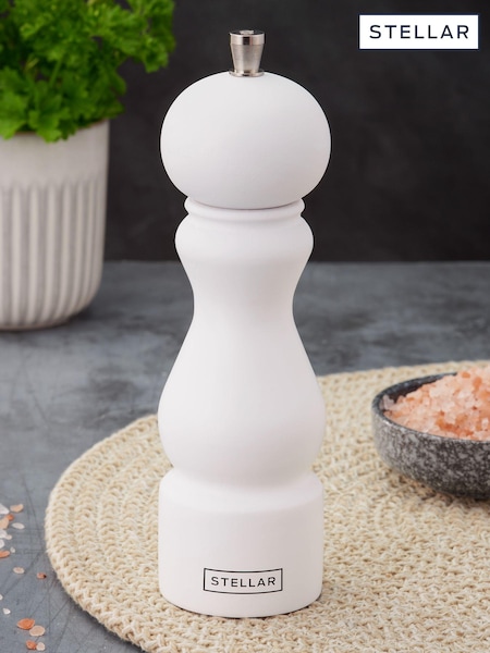 Stellar White 18cm Salt Mill (E24078) | €34