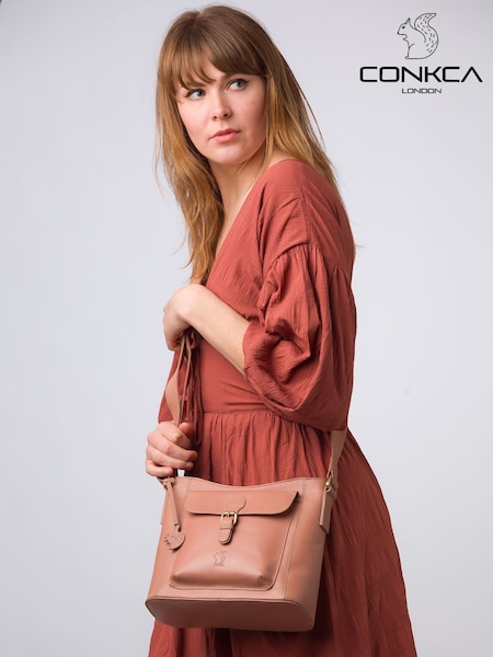 Conkca 'Carla' Leather Cross-Body Bag (E24560) | €75