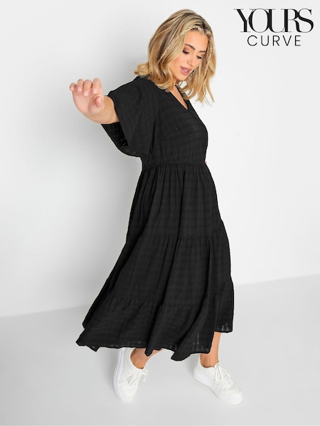 Yours Curve Textured Tiered Smock Dress (E25700) | €45