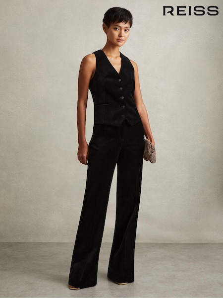 Reiss Black Parisa Velvet Single Breasted Suit Waistcoat (E26356) | €95