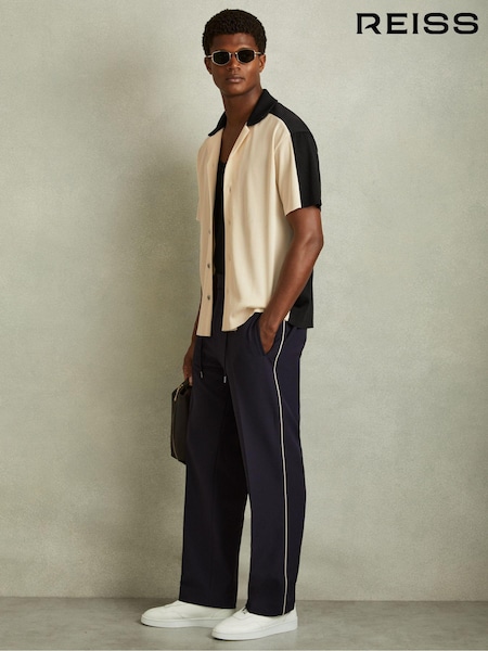 Reiss Off White/Navy Castro Oversized Plisse Cuban Collar Shirt (E26585) | €140