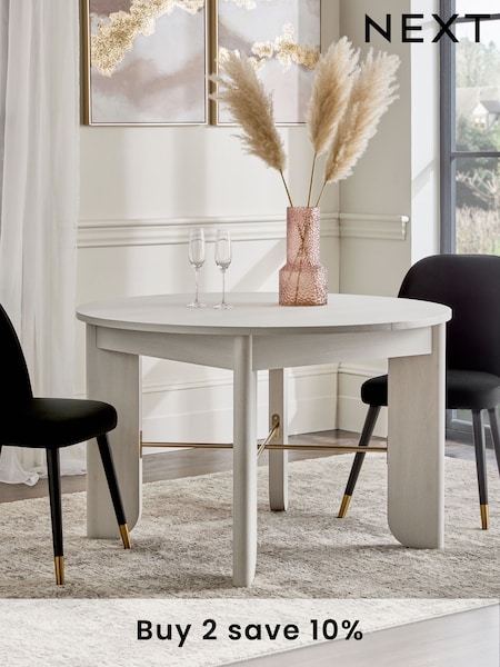 Light Natural EVIE Oak Effect Extending 4 to 6 Seater Dining Table (E26645) | €675