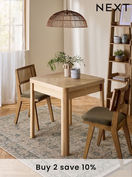 Mid Natural Owen 4 to 6 Seater Extending Dining Table (E26648) | €400