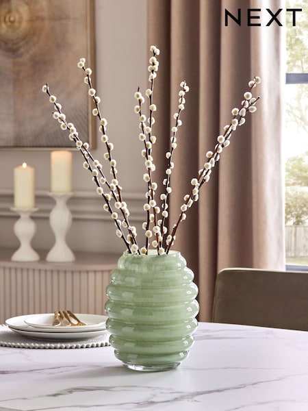 Ribbed Glass Vase (E27720) | 770 Kč