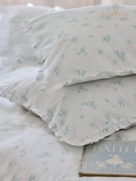 Shabby Chic By Rachel Ashwell® Rosabelle Petite Ruffle 200 Thread Count Pillowcase Set Of 2 (E27810) | € 23