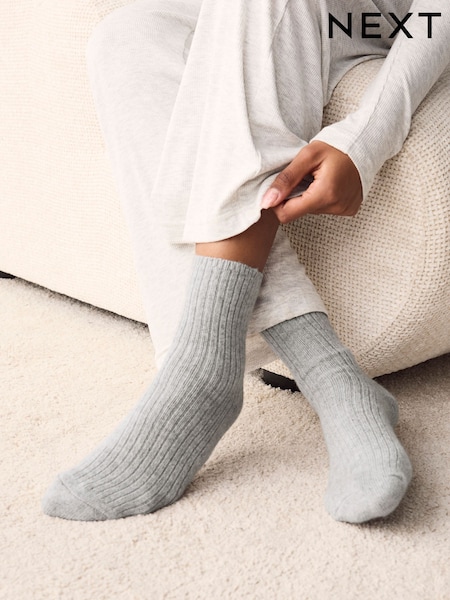Grey Premium Ankle Socks 1 Pack Containing Cashmere (E29039) | AED58