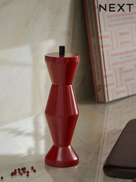 Red Wood Diamond Shaped Grinder (E29195) | €18