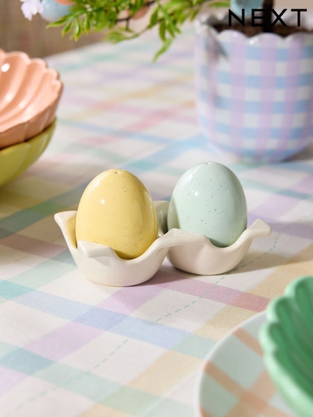 Pastel Egg Salt and Pepper Shakers with Tray (E29240) | €15