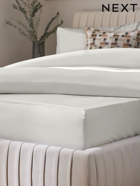 Pale Sage Green 300 Thread Count Collection Luxe 100% Cotton Extra Deep Fitted Sheet (E30240) | €28 - €44