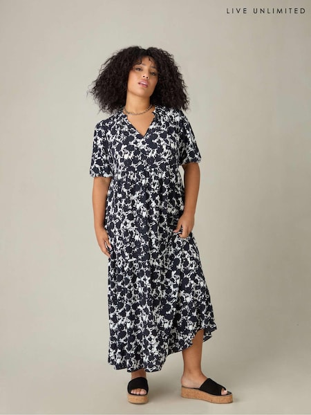 Live Unlimited Black Curve Floral Puff Sleeve Tiered Maxi Dress (E30315) | €46