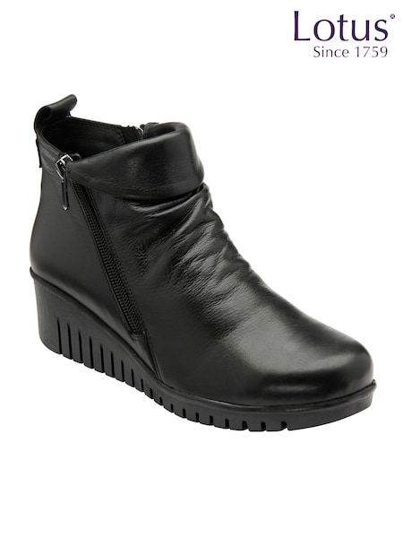 Lotus Black Ankle Boots (E32009) | €108
