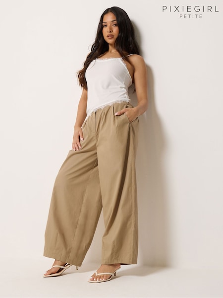 Brūna krāsa - Pixiegirl Petite Pleated Waist Balloon Trousers