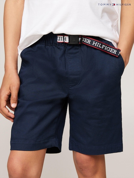 Albastru - Tommy Hilfiger Croială clasică Tapered Pantaloni scurți chino (E32734) | 178 LEI - 196 LEI