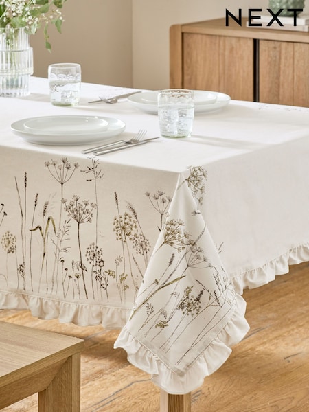 White Leaf Tablecloth (E33348) | €46