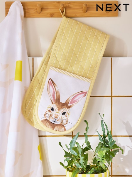 Yellow Bunny Rabbit Oven Gloves (E33364) | 59 QAR