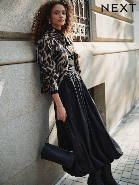 Black Bubble Hem Skirt (E34608) | AED159