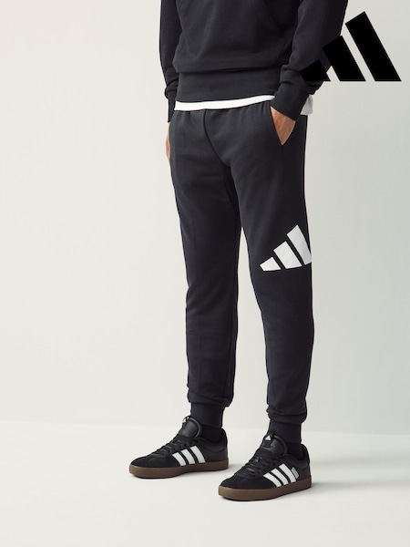 adidas Black Essentials Big Logo French Terry Joggers (E35454) | R$ 375