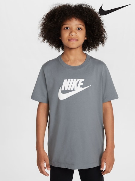 Nike Cool Grey HBR Logo 100% Cotton T-Shirt (E36126) | €27