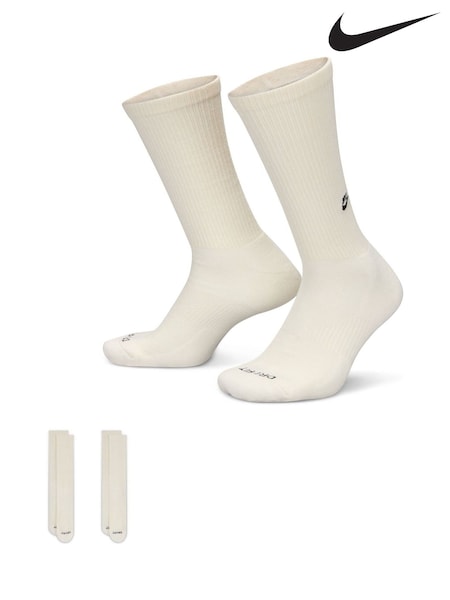 Nike Sail Cream 100% Cotton Everyday Cushioned Crew Socks (E36133) | €24