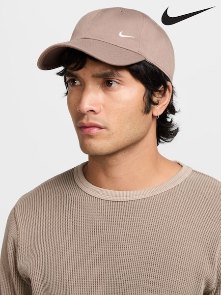Nike Mink Brown Club Unstructured Curved Bill Cap (E36192) | €29