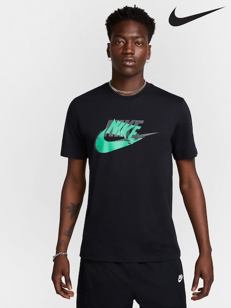 Nike Black Sportswear T-Shirt (E36350) | €35