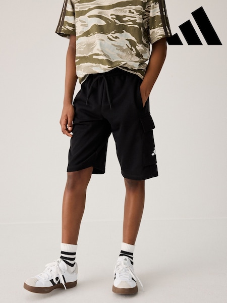 Musta - Adidas Essentials Cargo Shorts (E37145) | €36