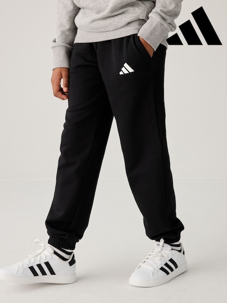 adidas Black Essentials Joggers (E37165) | R$ 225