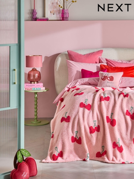 Cherries Borg Fleece Throw (E38289) | ‏178 ر.س.‏ - ‏233 ر.س.‏