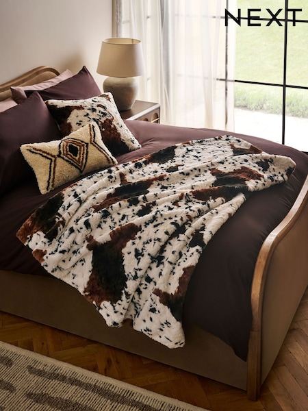 Natural Faux Fur Cow Print Throw (E38290) | €59