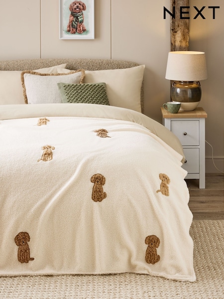 Cream Charlie Cockapoo Fleece Throw (E38298) | €36
