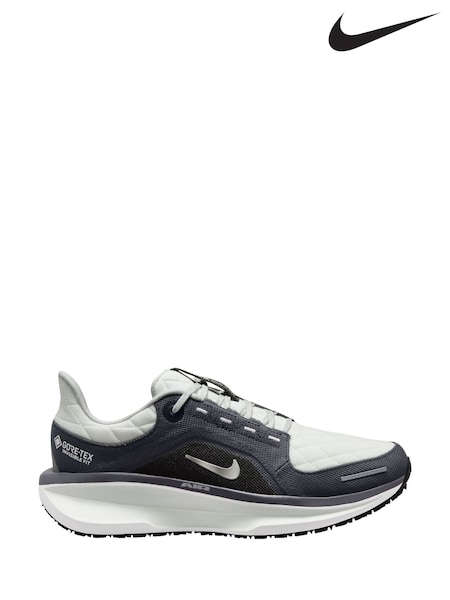 Nike Black Winflo 11 GORETEX Weatherized Road Running Trainers (E39627) | €172