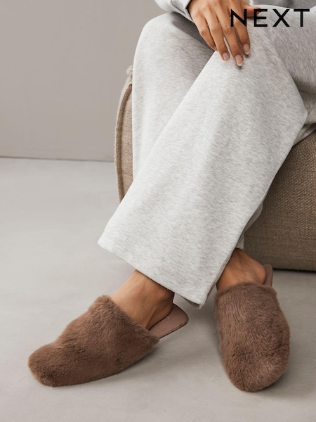 Neutral Faux Fur Mule Slippers (E39901) | €7.50