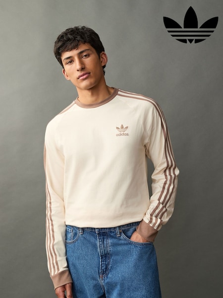 Коричневый - adidas Originals 100% Cotton Adicolor Classics 3-Stripes Long Sleeve Long-Sleeve Top (E41572) | €46