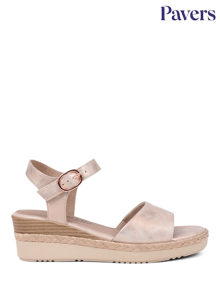 Pavers Gold Adjustable Platform Sandals (E41709) | €48