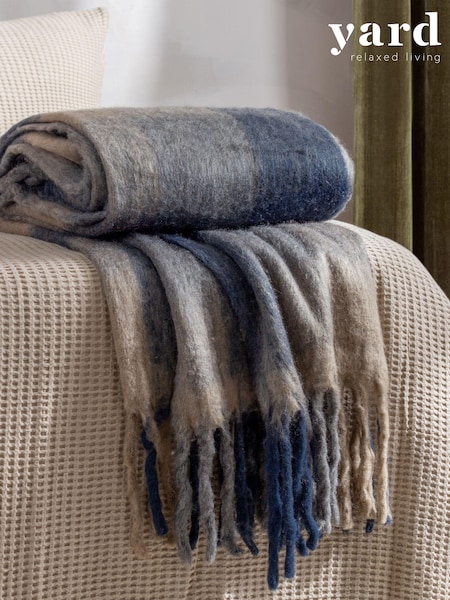 Yard Raystone Check Fringed Throw (E43625) | ‏314 د.إ.‏