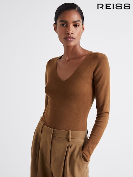 Reiss Maeve Atelier Knitted Silk-Blend Top (E45207) | 220 €