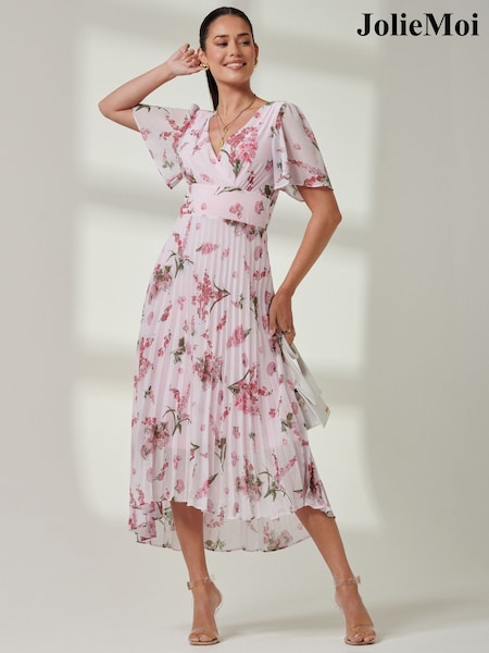 Jolie Moi Light Pink Floral Pleated Dip Hem Chiffon Maxi Dress (E45386) | R$ 780
