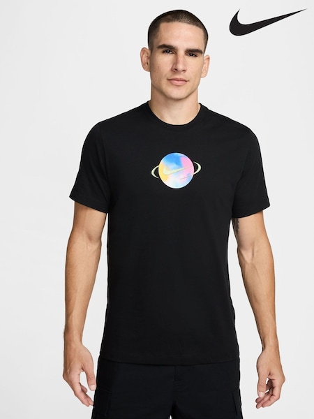 Nike Black Sportswear Cosmic Graphic T-Shirt (E46214) | €43
