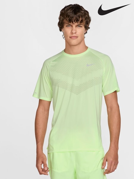 Lime Grön - Nike Dri-fit Stride Running T-shirt (E46244) | kr840