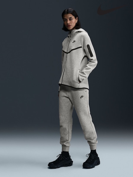 Nike Dark Grey Heather Sportswear Tech Fleece Joggers (E46303) | €129
