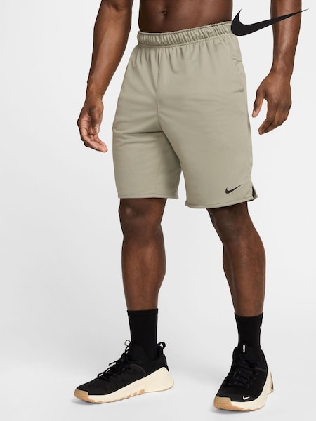 Nike Light Army Totality Dri-FIT 9 inch Unlined Training Shorts (E46320) | €47