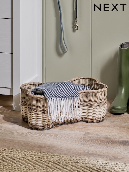 Natural Malvern Bone Basket (E46447) | €34